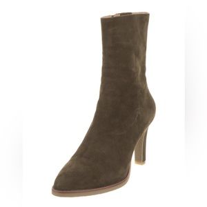 New Lola Cruz Booties! Only worn once! No markings on soles!!